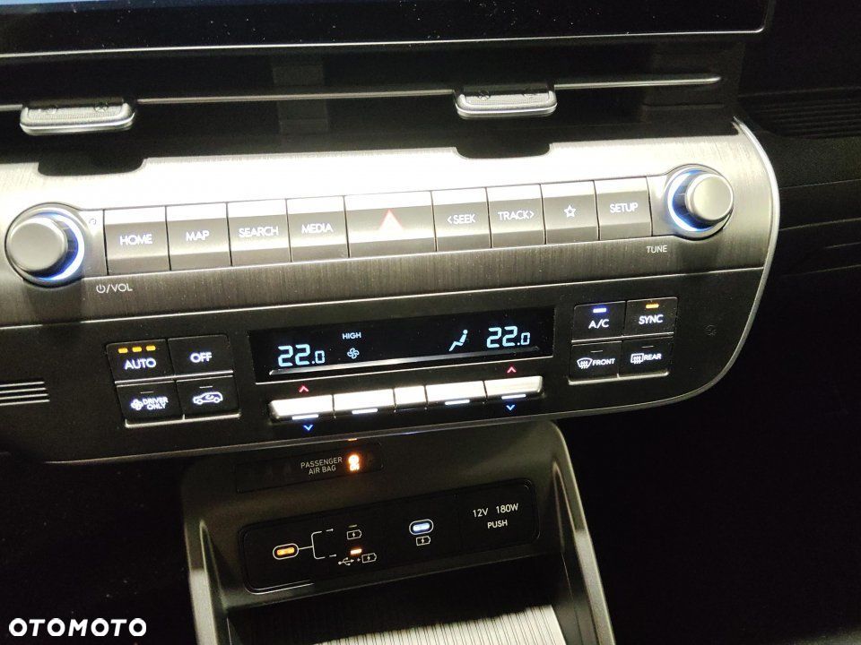 Hyundai Kona - 23