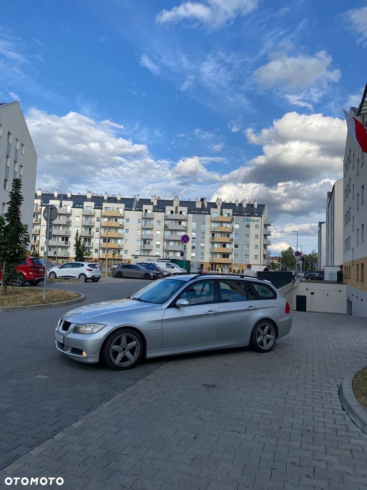 BMW Seria 3 320d DPF - 4