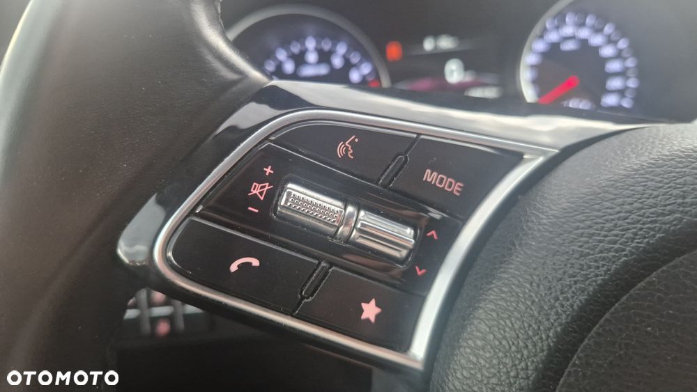 Kia Ceed 1.5 T-GDI M - 16