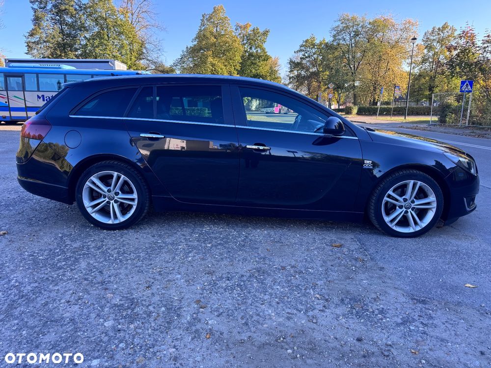 Opel Insignia - 15
