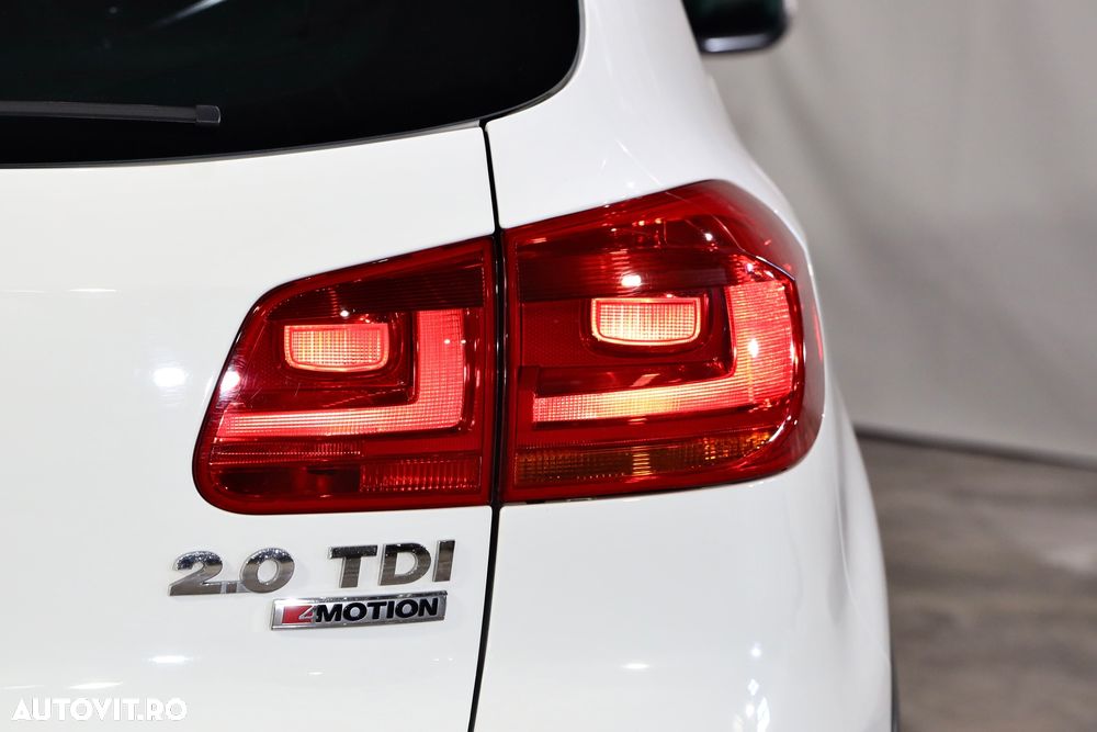 Volkswagen Tiguan 2.0 TDI SCR 4MOTION BlueMotion Technology DSG Lounge Track & Style - 34