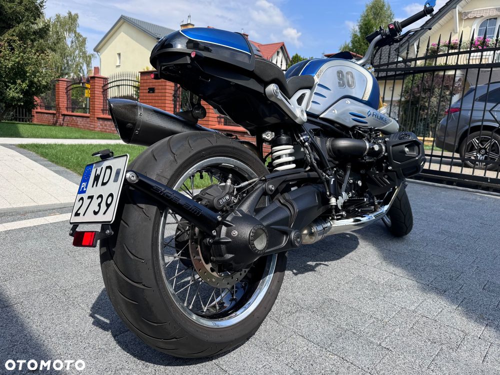 BMW R - 7
