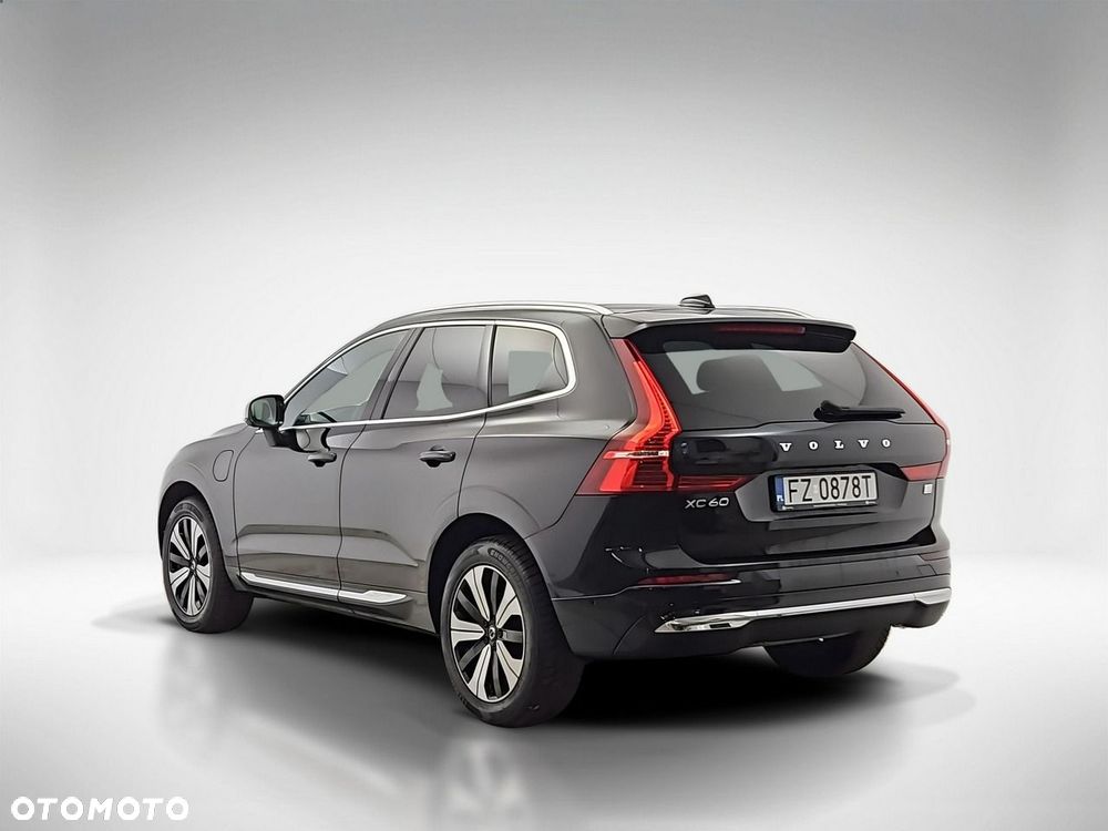 Volvo XC 60 T6 Plug-In Hybrid AWD Plus Bright - 3