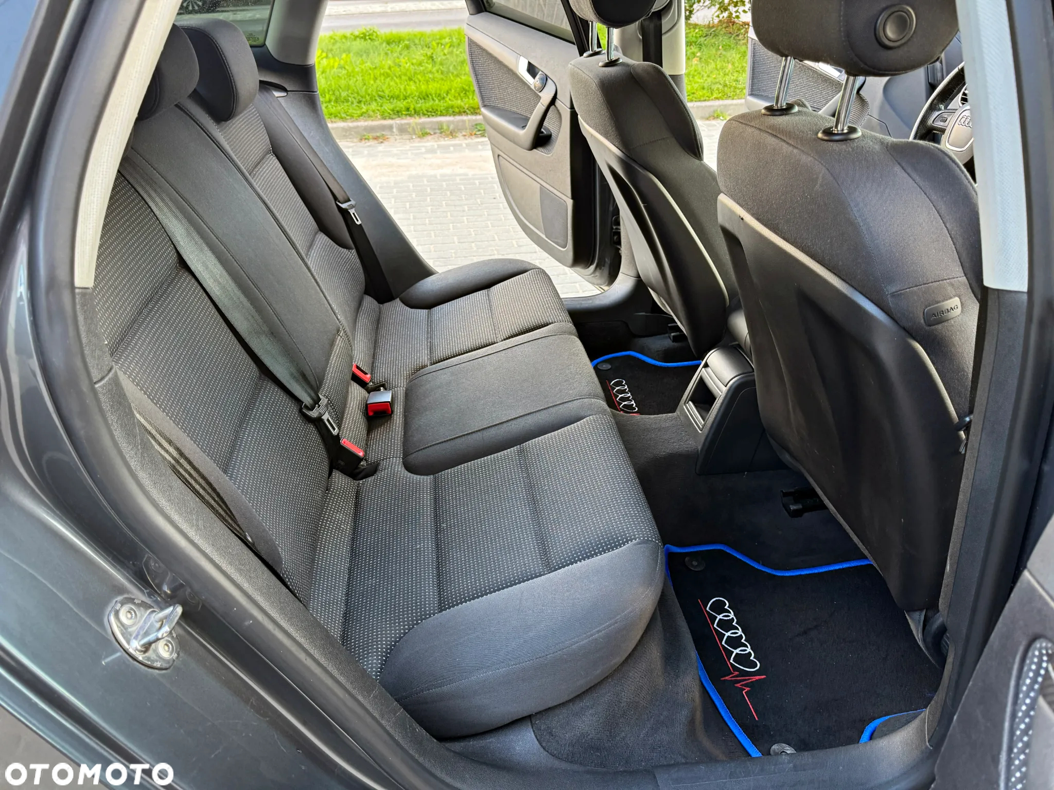 Audi A3 Sportback 2.0 TDI DPF quattro Ambiente - 15