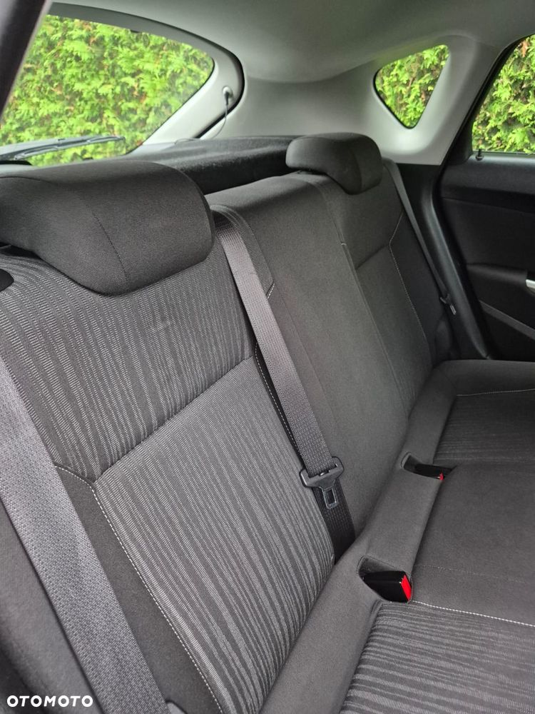 Opel Astra - 9