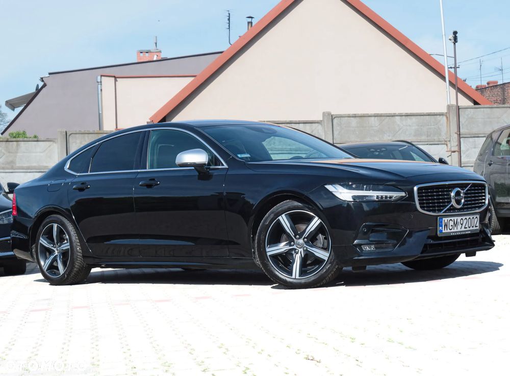 Volvo S90 D3 R-Design - 3