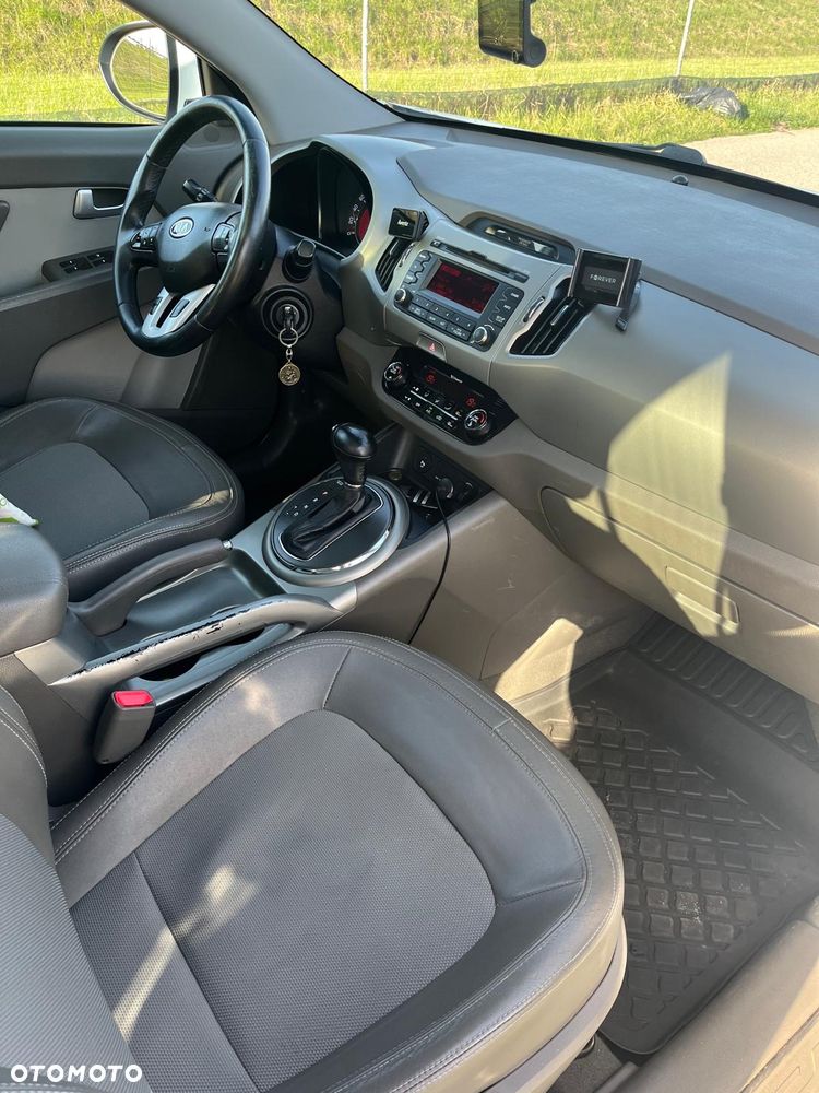 Kia Sportage 2.0 L - 6