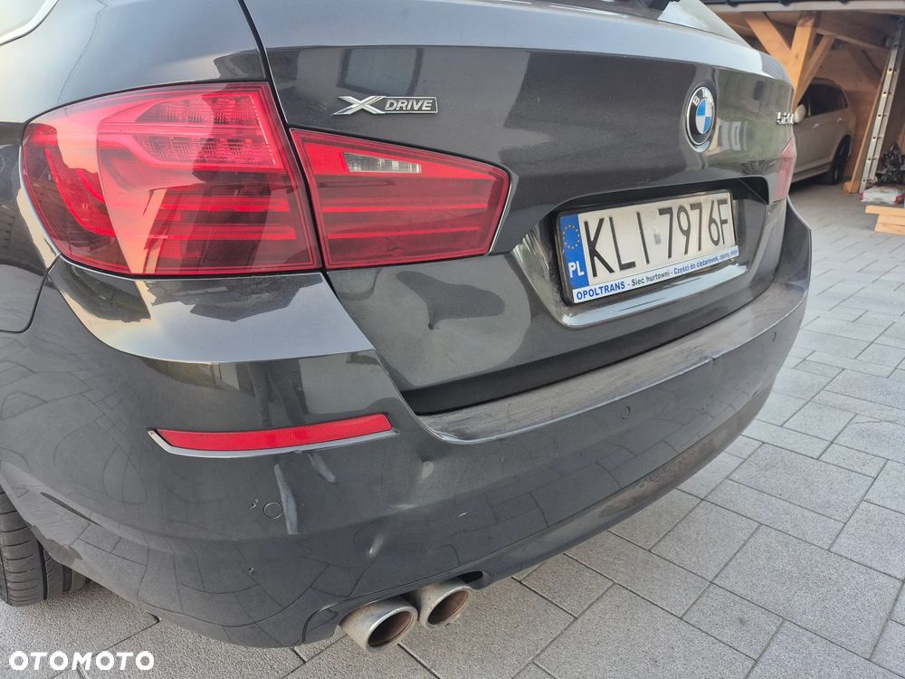 BMW Seria 5 520d xDrive - 15