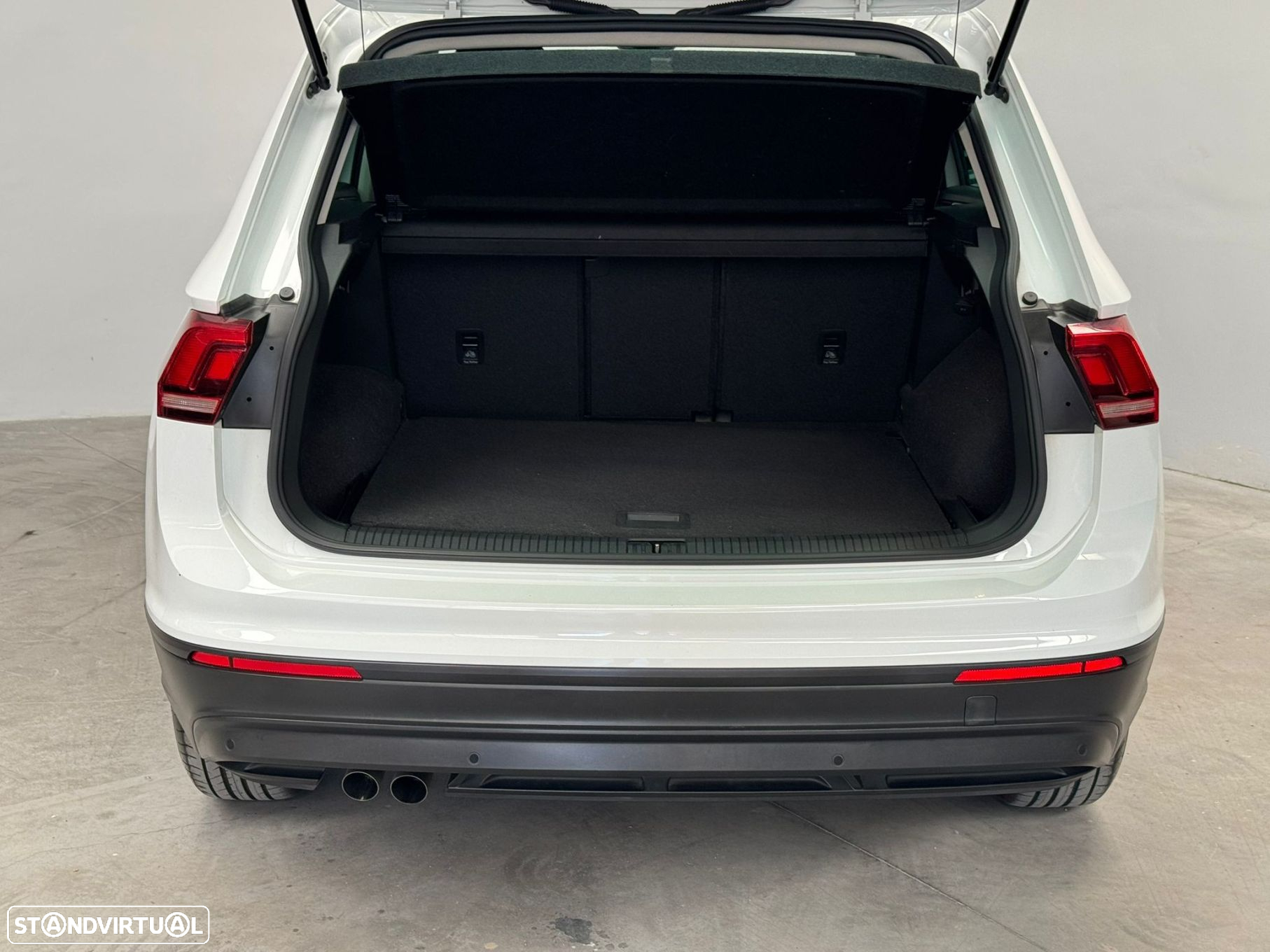 VW Tiguan 1.6 TDI Trendline - 18