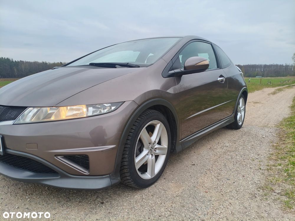 Honda Civic 1.8 TypeS - 3