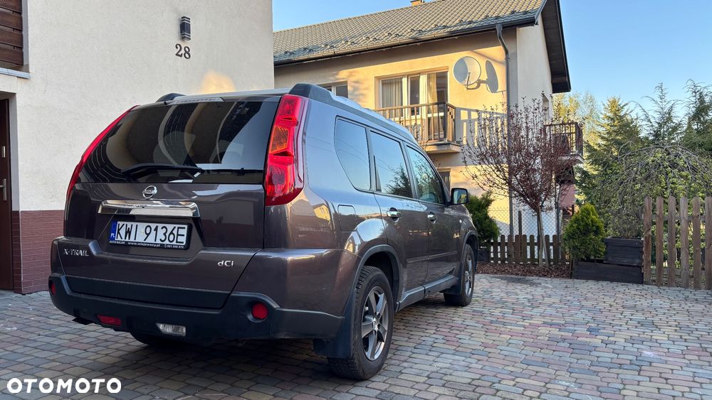 Nissan X-Trail 2.0 dCi 4x4 DPF LE - 4