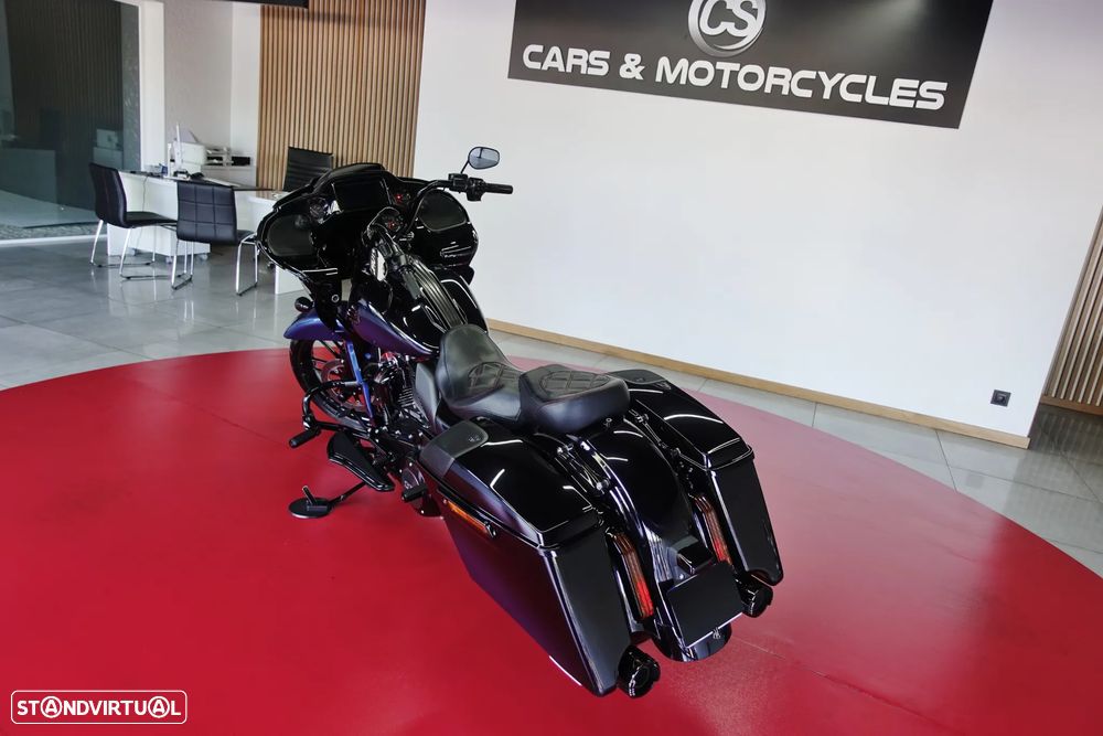Harley-Davidson Road Glide CVO 117ci igual a nova - 14