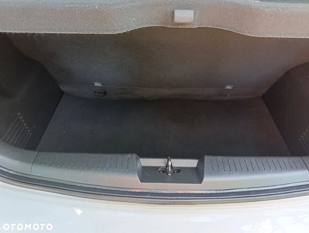 Opel Karl 1.0 Active - 18