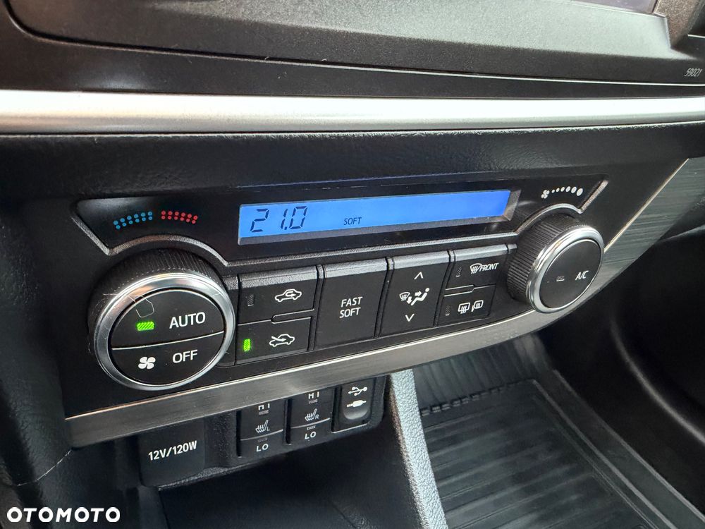 Toyota Auris 2.0 D-4D Edition - 20