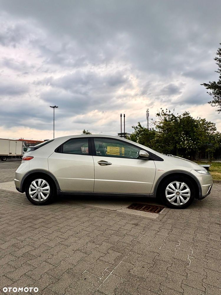 Honda Civic - 10