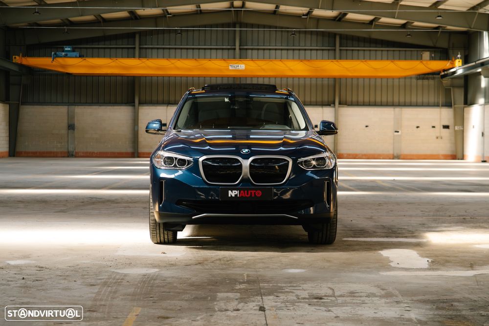 BMW iX3 - 3