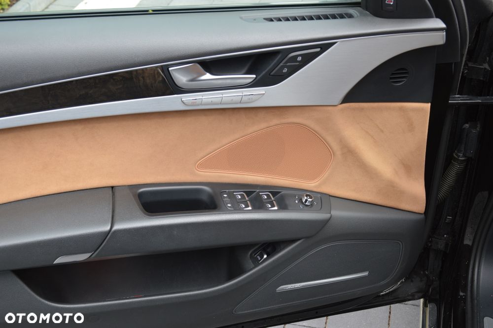 Audi A8 3.0 TDI DPF clean quattro tiptronic - 24