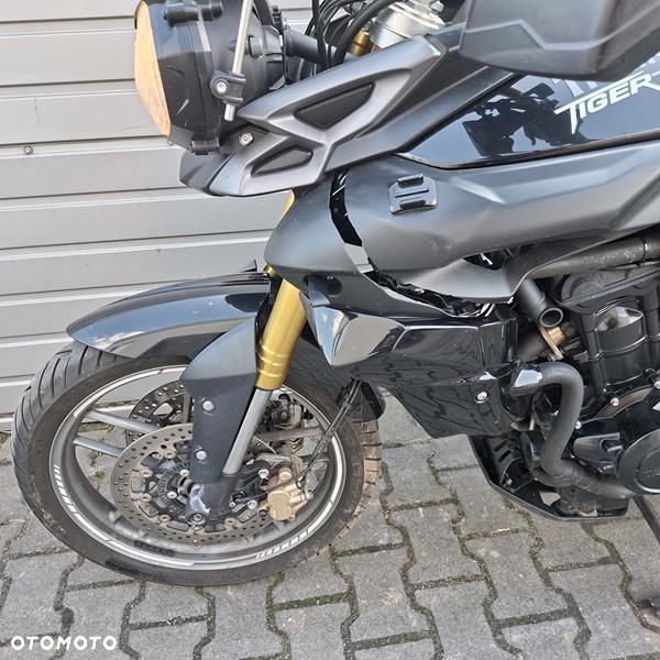 Triumph Tiger - 8