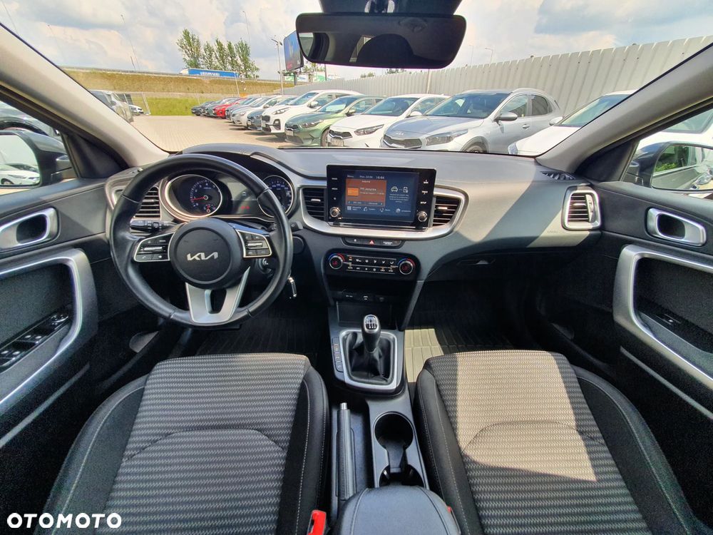 Kia XCeed 1.5 T-GDI M - 29