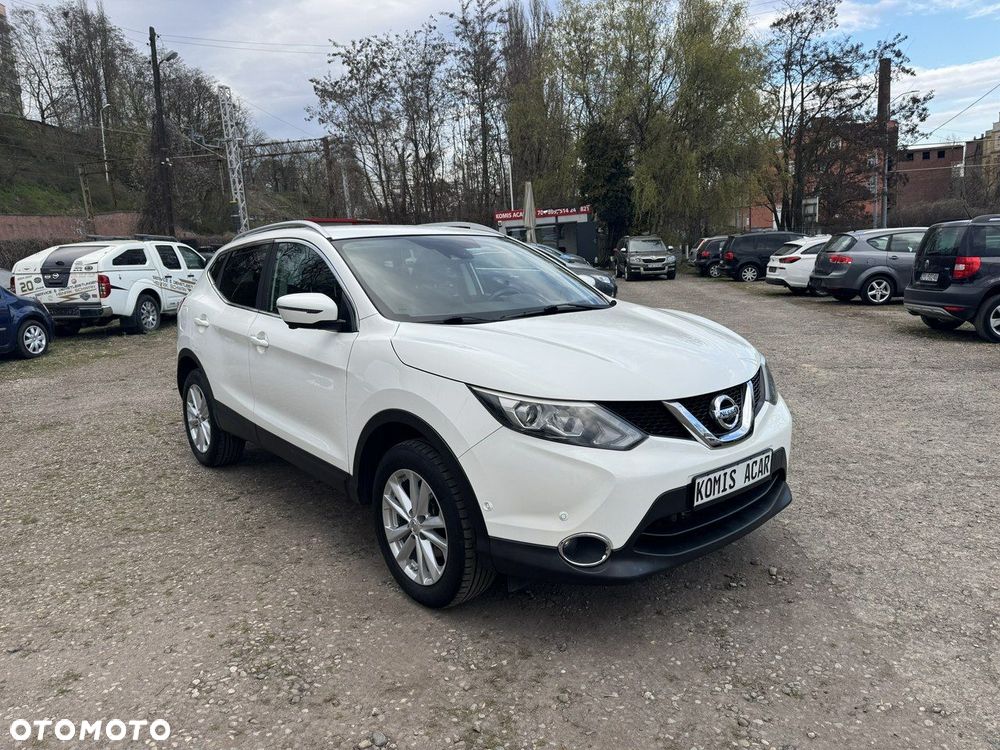 Nissan Qashqai 1.2 DIG-T Xtronic TEKNA - 2