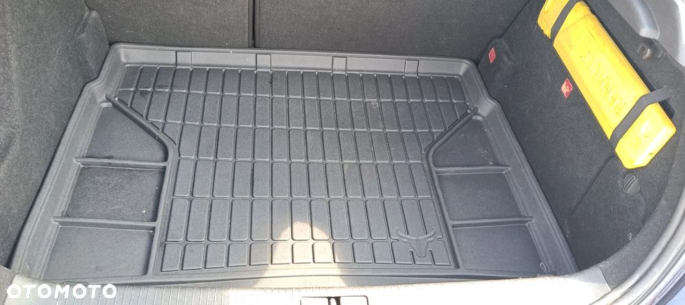 Opel Astra 1.4 - 13