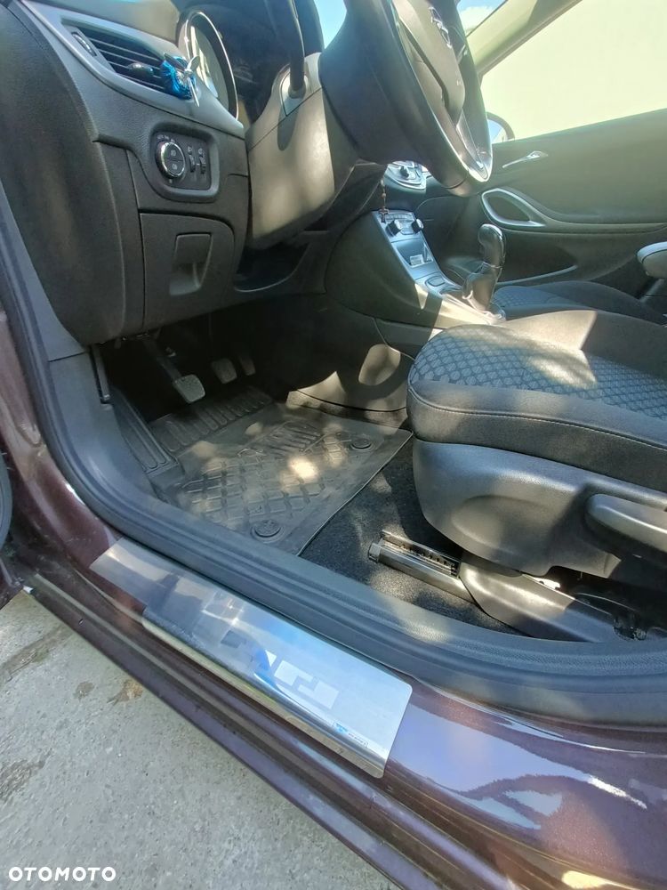 Opel Astra 1.4 Enjoy - 6