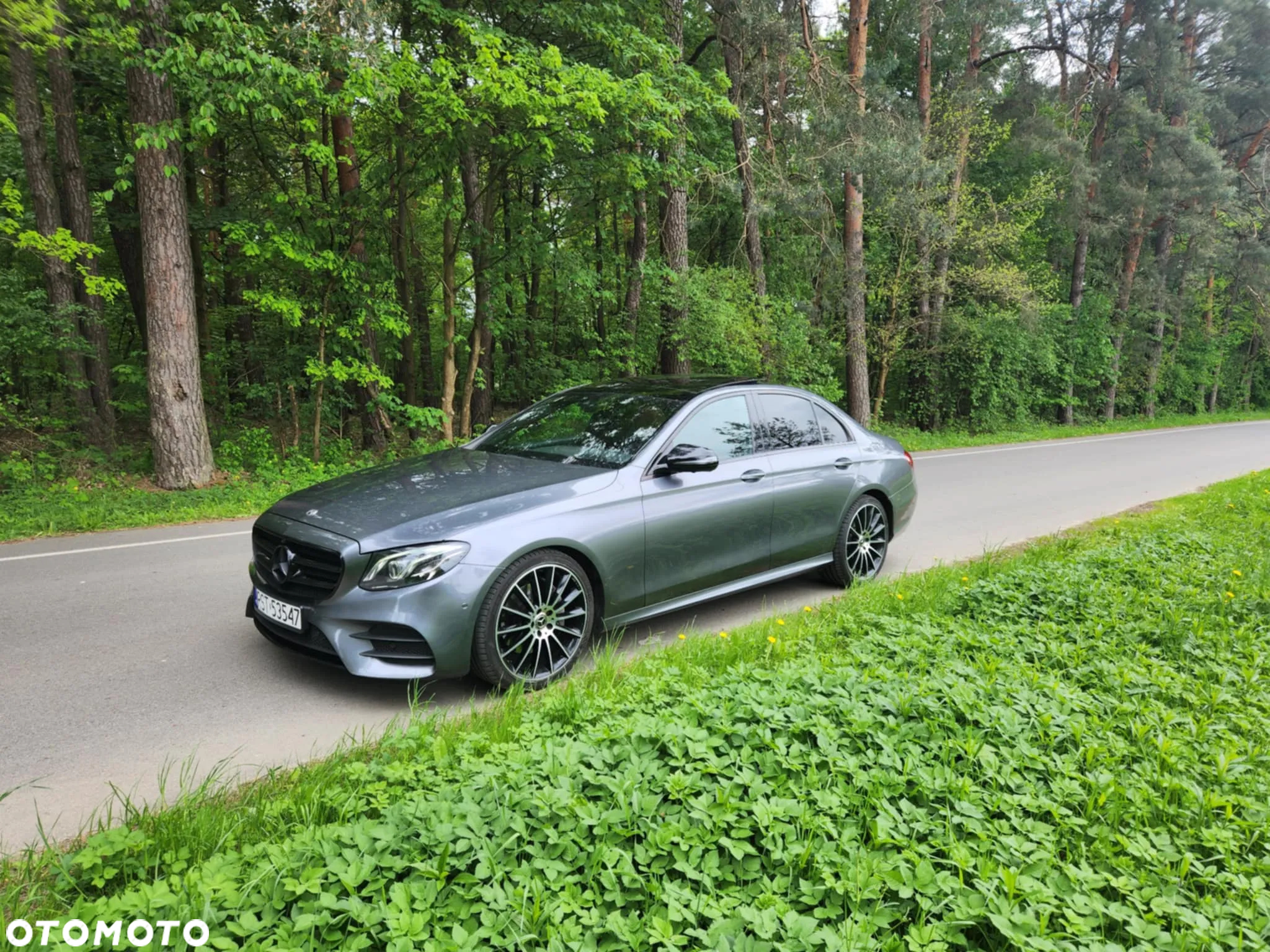 Mercedes-Benz Klasa E 220 d 9G-TRONIC AMG Line - 6