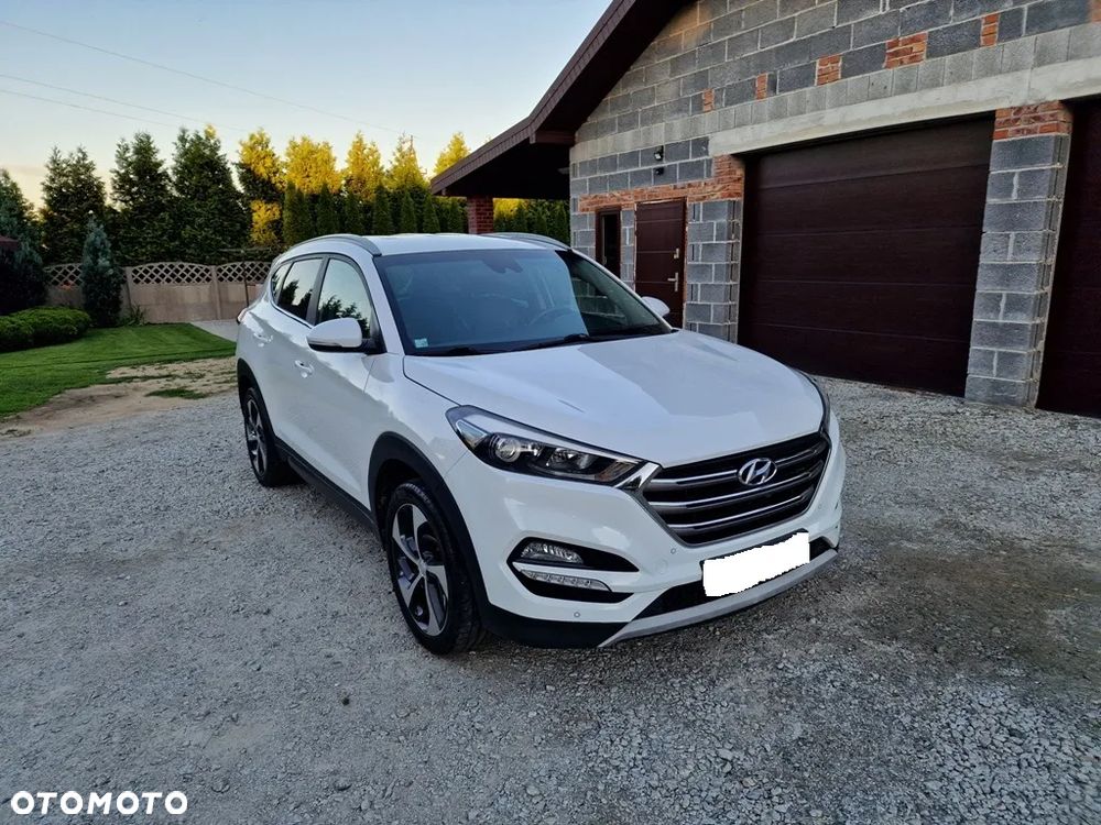 Hyundai Tucson - 2