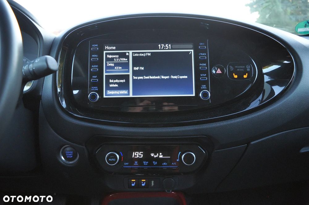 Toyota Aygo X 1.0 VVT-i Style CVT - 21