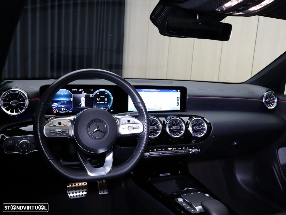 Mercedes-Benz CLA 250 e Shooting Brake AMG Line - 14