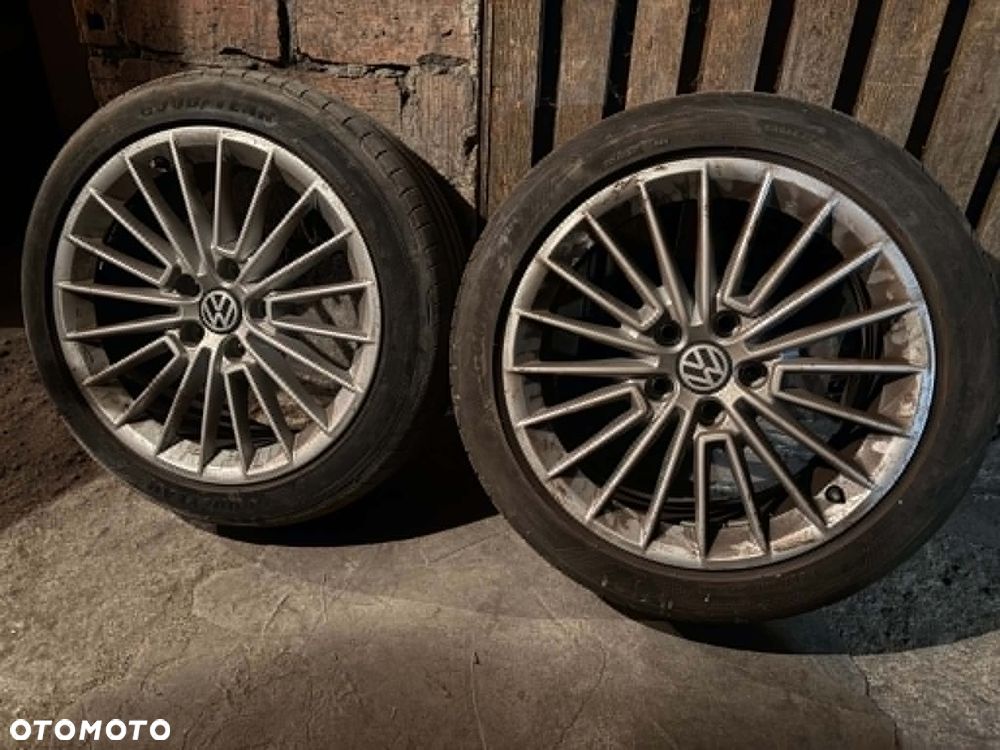 Volkswagen Passat 2.0 FSI 4Mot Highline - 4