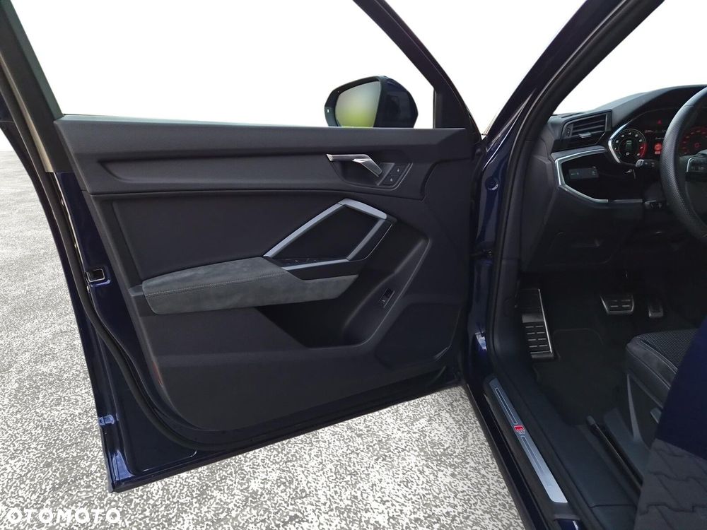 Audi Q3 35 TFSI mHEV S-Line S tronic - 12