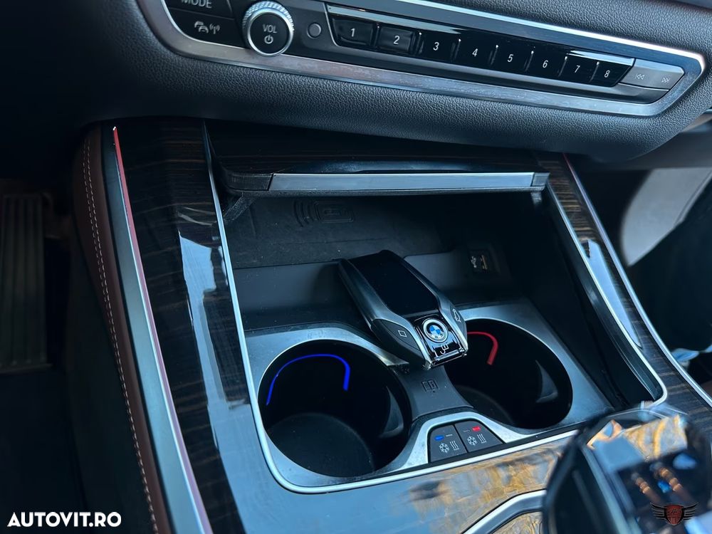 BMW X5 xDrive45e - 24