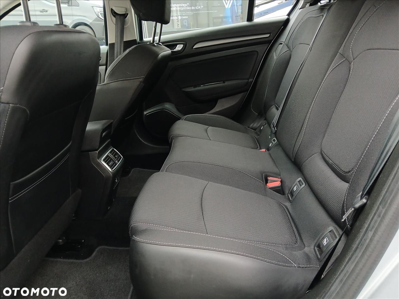 Renault Megane 1.5 Blue dCi Zen - 9