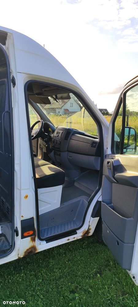 Volkswagen Crafter - 13