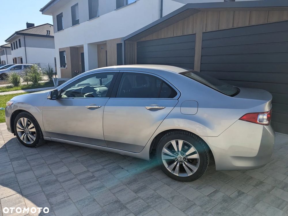 Honda Accord 2.0 Elegance - 9