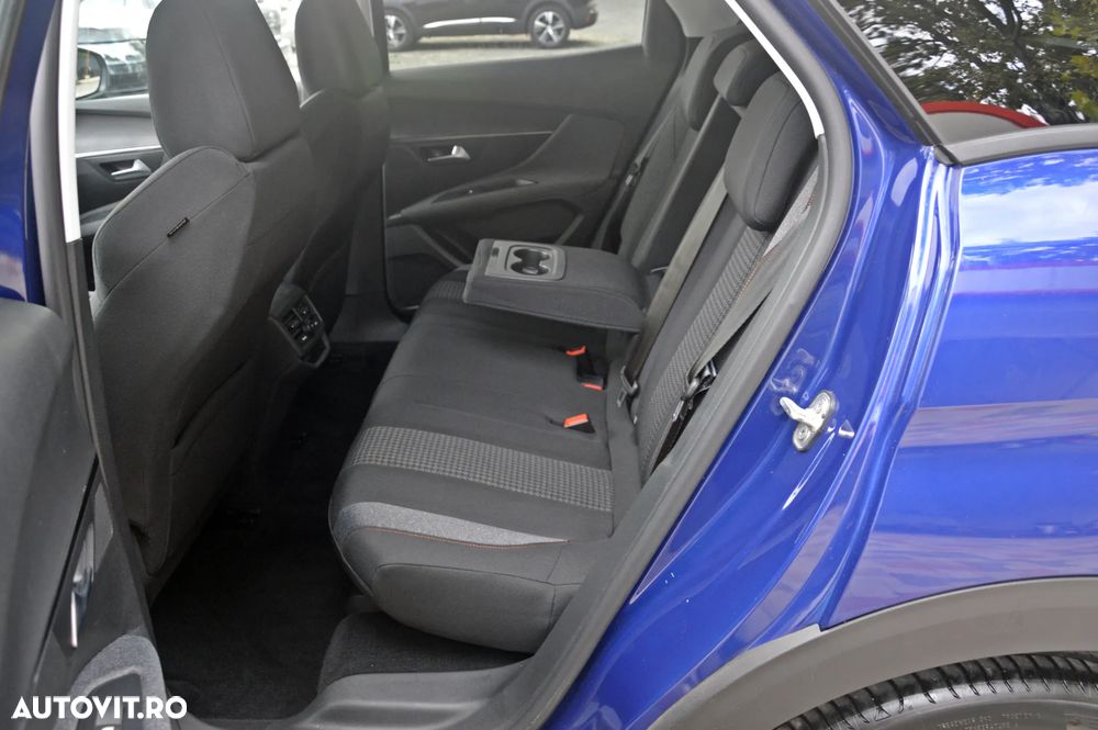 Peugeot 3008 1.2 PureTech 130 EAT8 Allure Pack - 7