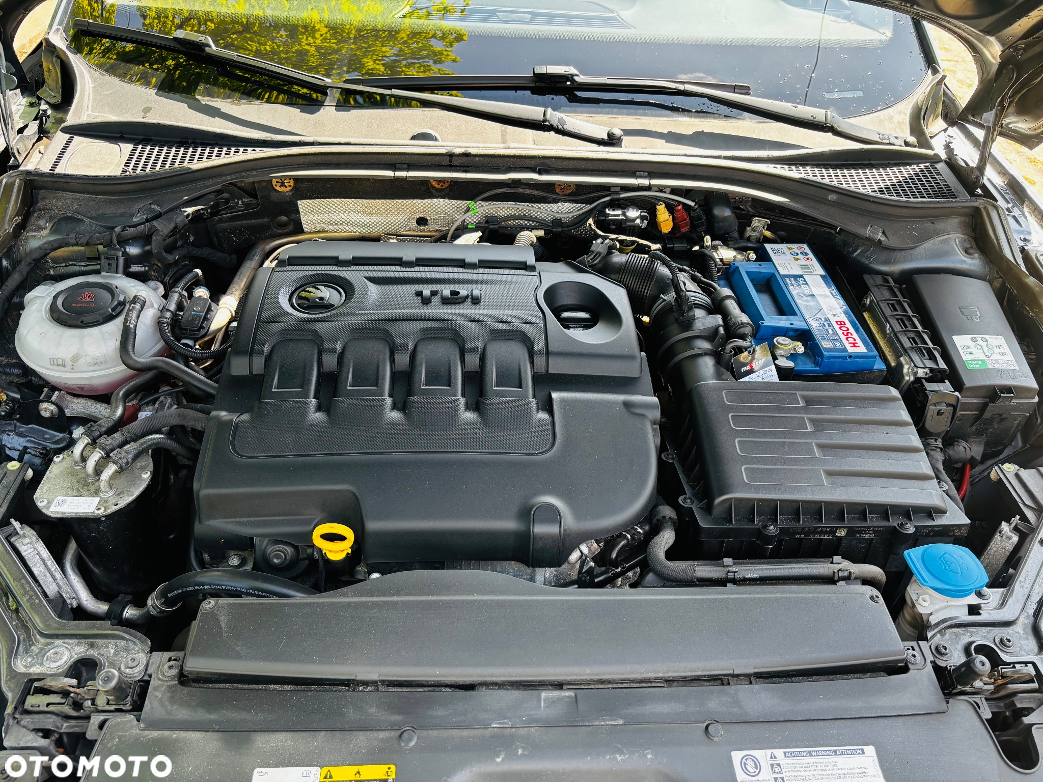 Skoda Superb 2.0 TDI DSG L&K - 27