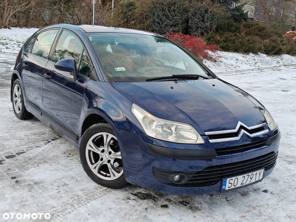 Citroën C4 1.4 16V Impress - 4