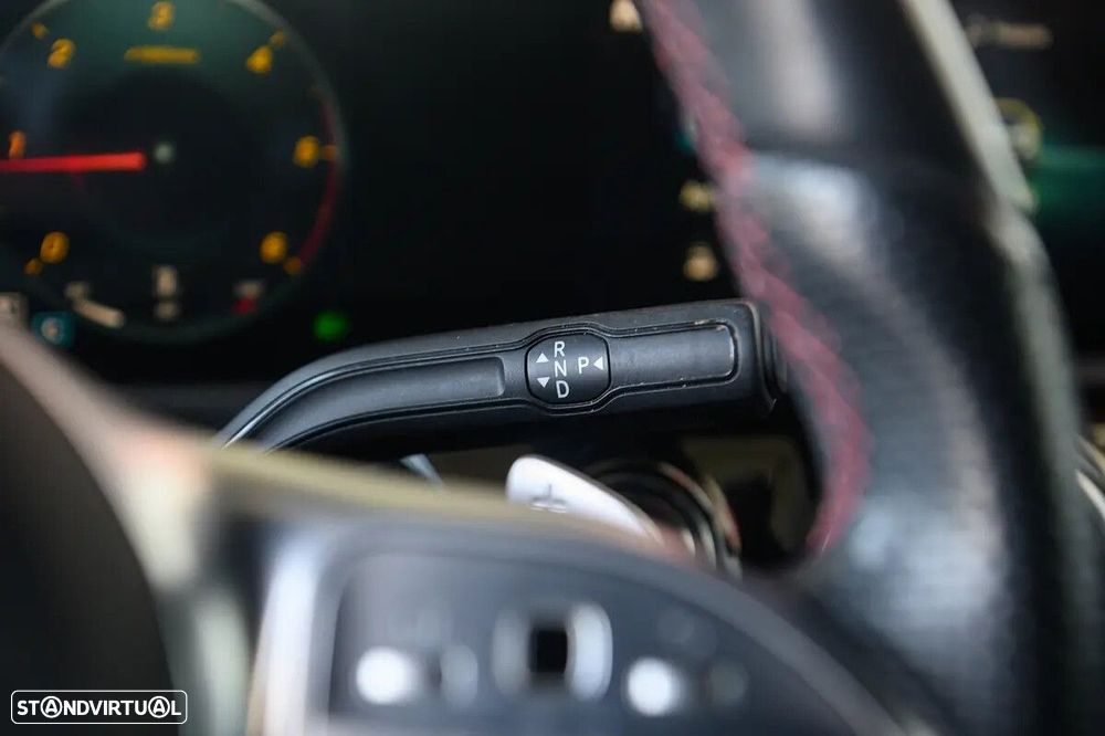 Mercedes-Benz A 180 Limousine d AMG Line Aut. - 40