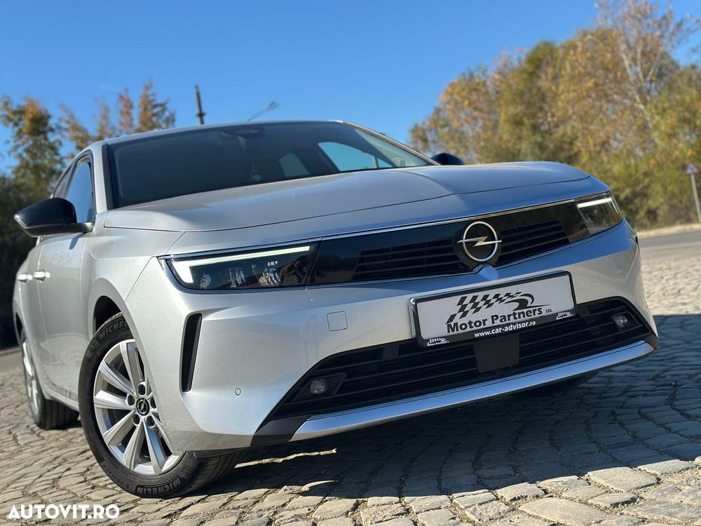 Opel Astra 1.2L Turbo Start/Stop AT8 Elegance - 16