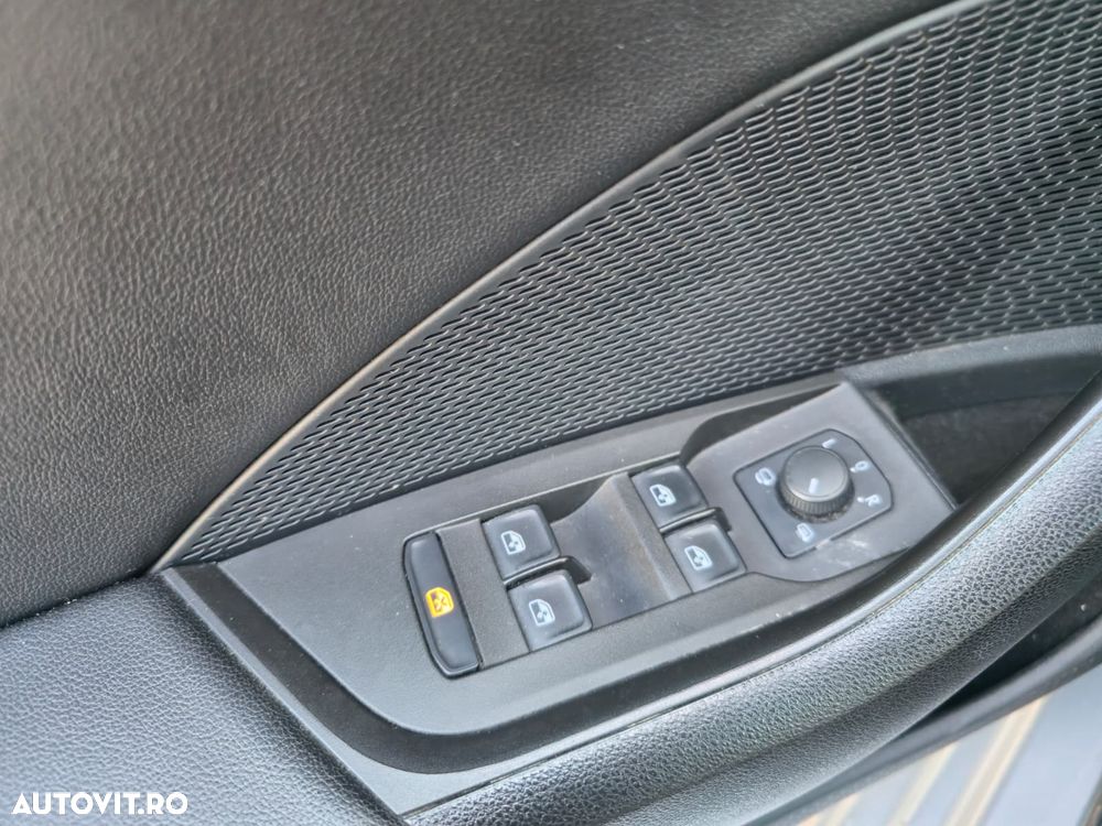 Skoda Octavia 2.0 TDI DSG Style - 13