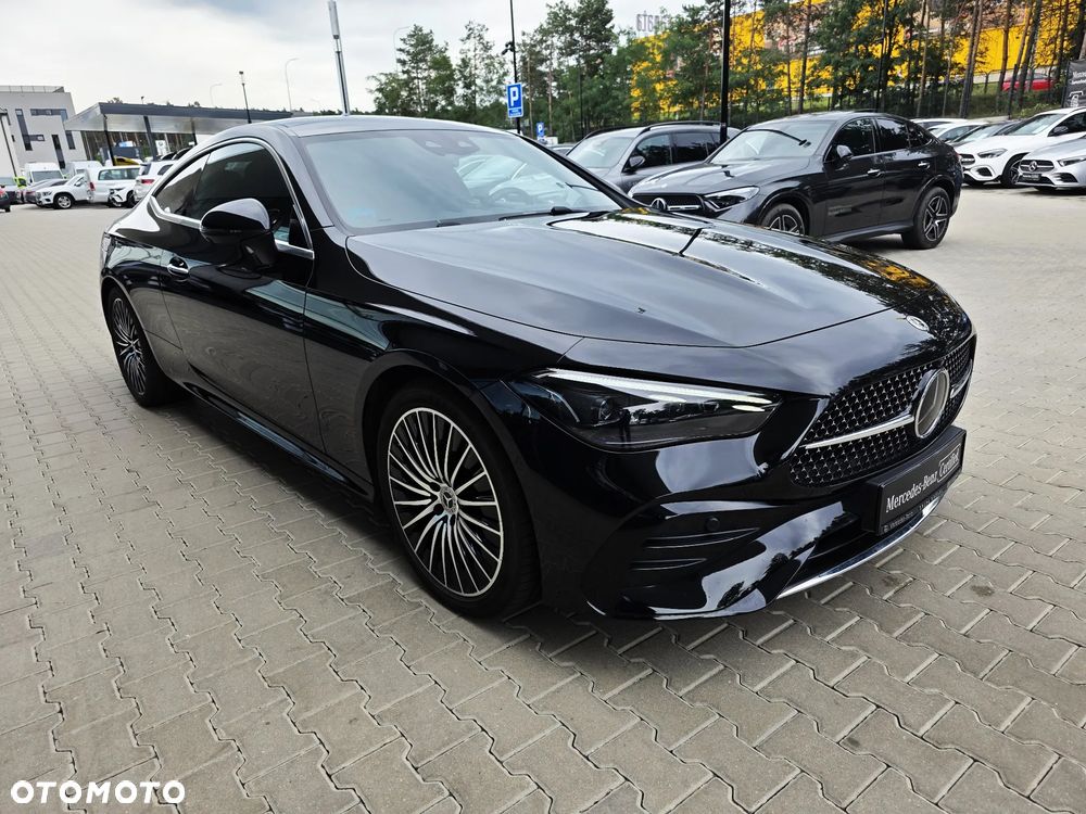 Mercedes-Benz CLE 300 4Matic 9G-TRONIC Edition AMG Line - 3