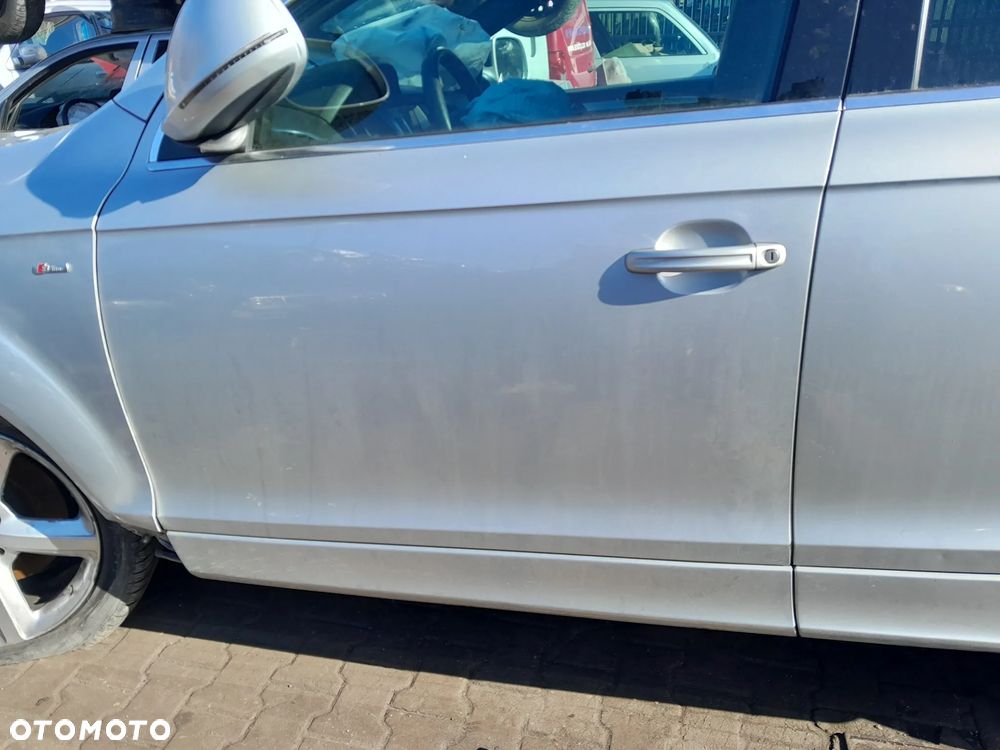 Drzwi przednie lewe Audi Q7 4L 05-15r. LX7W - 2