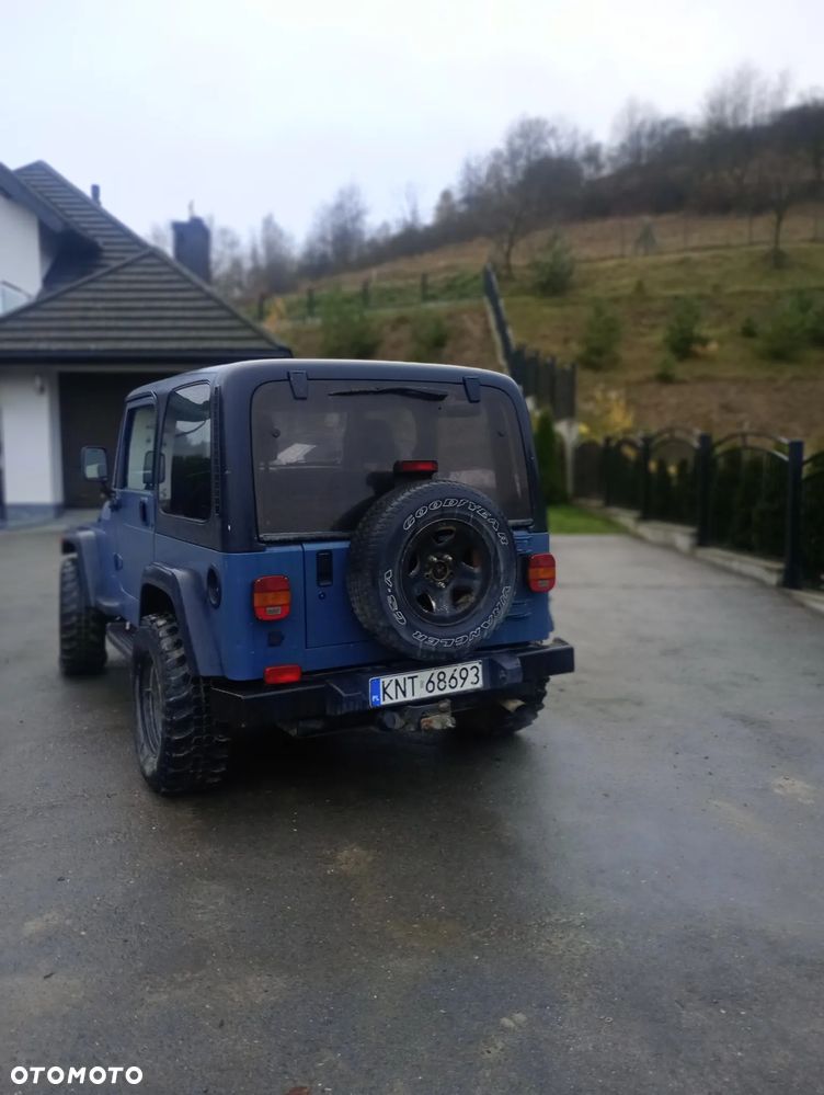 Jeep Wrangler 2.5 Sport - 5