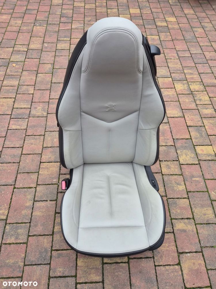 fotel lewy peugeot rcz lift - 1