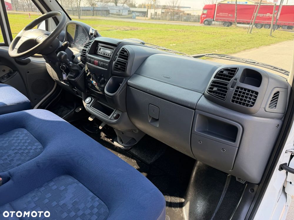 Peugeot Boxer * 2.2 / 100KM * L1H1 * Bagażnik dachowy * Hak * - 35