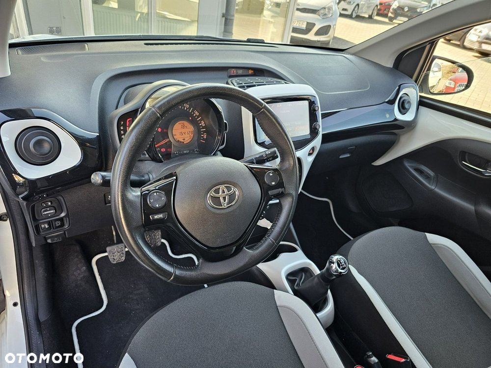 Toyota Aygo x-cite Style Selection - 22