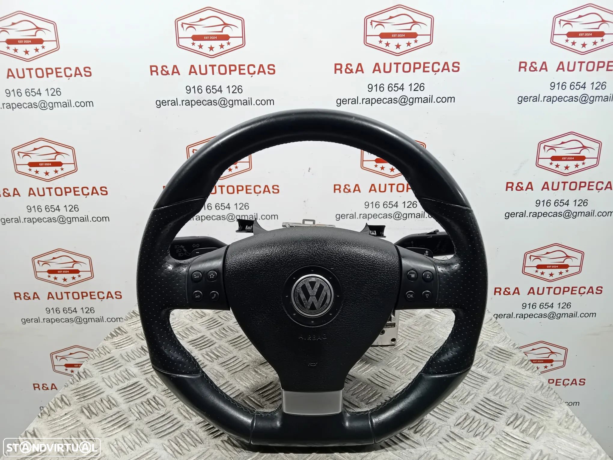 Volante VW Scirocco Original - 1