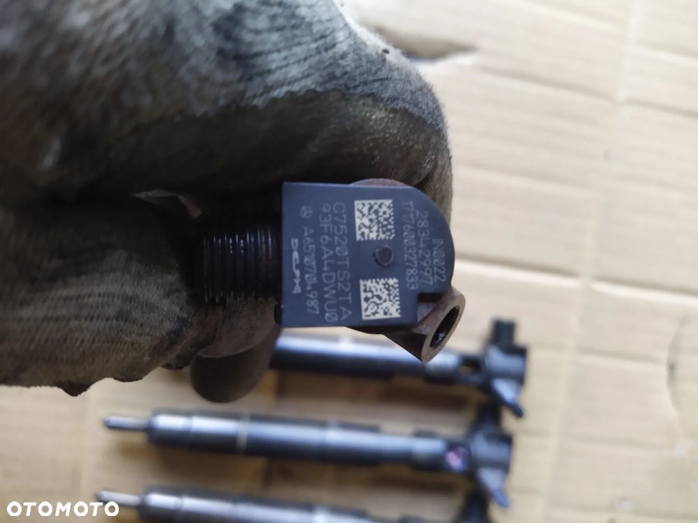 Wtryski Mercedes 2.2cdi A6510704987 - 2